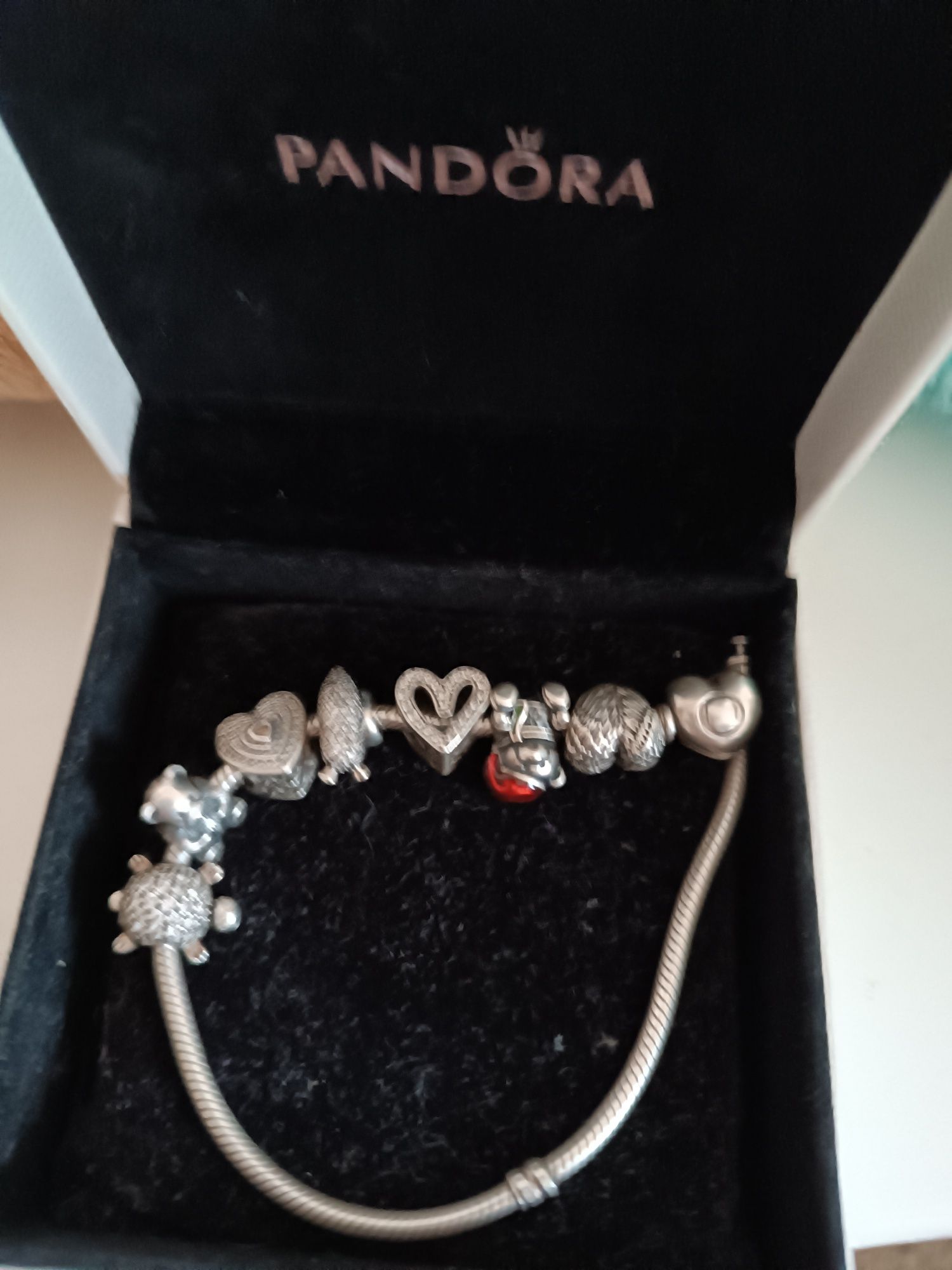 Pandora,Пандора,оригинална гривна с талисмани
