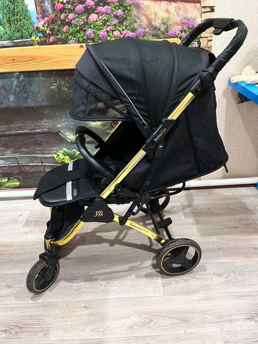 Продам коляску детскую