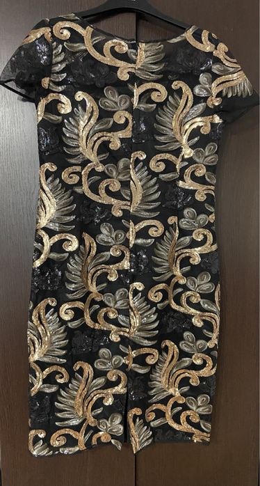 Rochie elegantă cu paiete