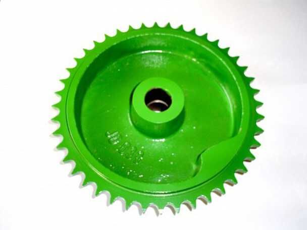 pinion balotiera John Deere