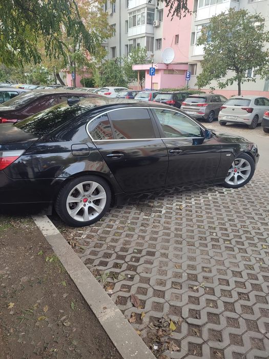 Vând schimb+BMW E60 motor de 22 benzina acte recent făcute