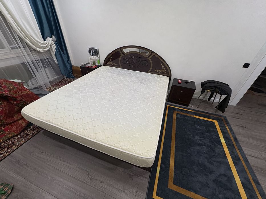 Продам матрас на кровать