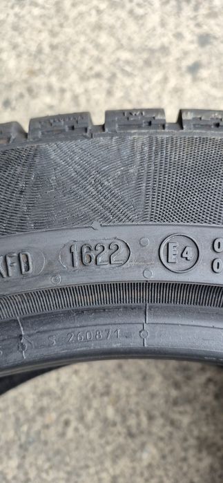 4 anvelope iarna ca si noi,Continental 245/45/17.Pretul este pe bucata