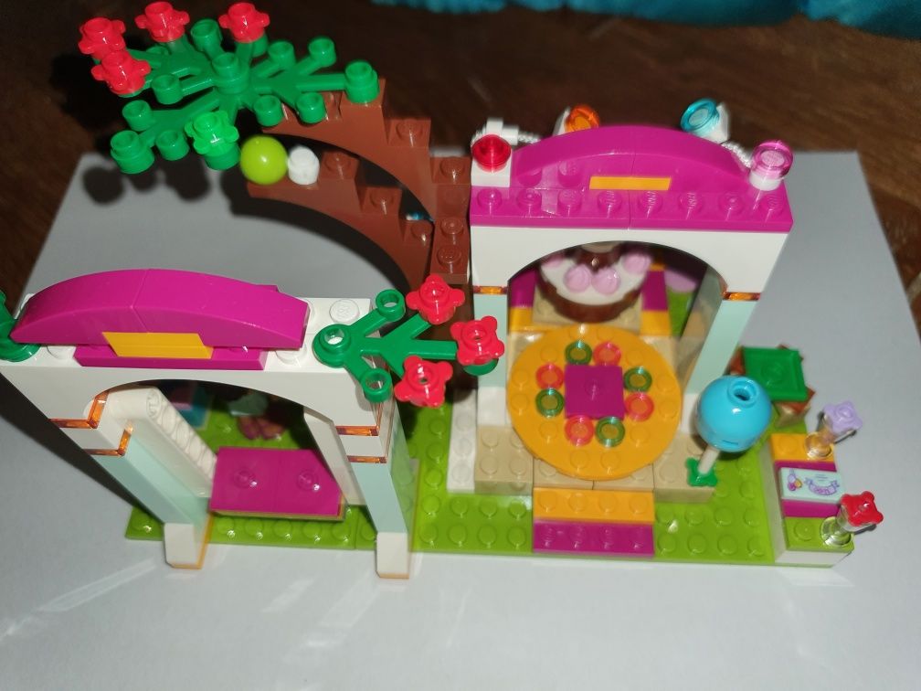 Set Lego Friends zi de naștere Andreea