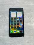 iPhone SE 2022..