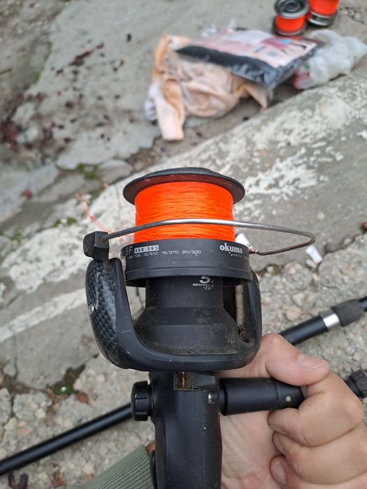 Vând scule de pescuit