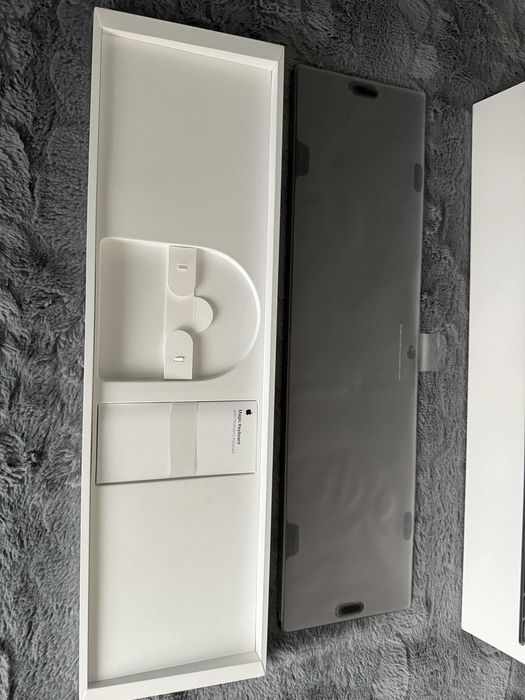 Apple Magic Keyboard with numeric keypad A1843 NOU, Resigilat