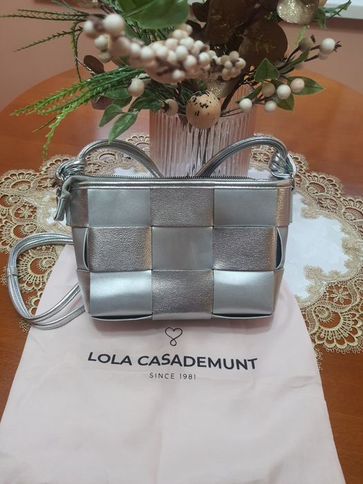 Дамска чанта на Lola Casademunt