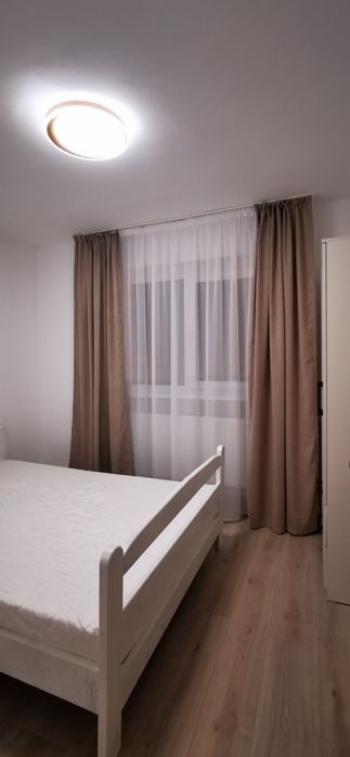 Apartament de închiriat