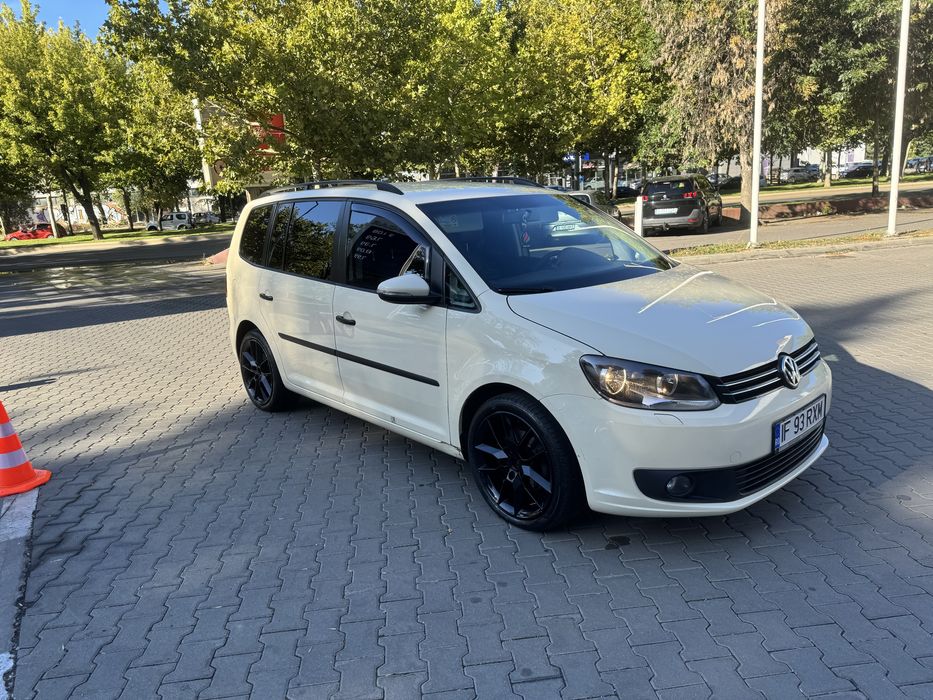 Wv touran 2.0 tdi dsg 2015