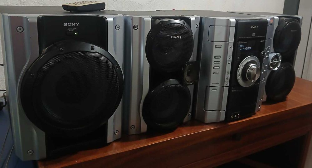 Стерио уредба SONY