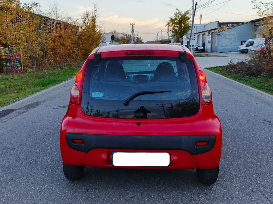 Vând Peugeot 107 1.0 Benzină An 2007