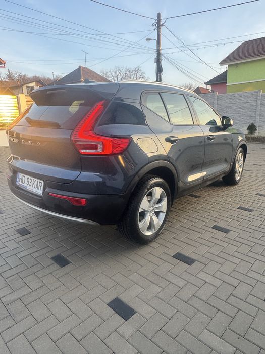 Vând Volvo Xc40  2020