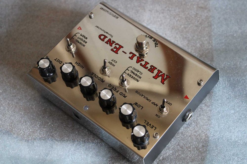 Metal End Дисторшън педал за китара - ЖЕСТОК