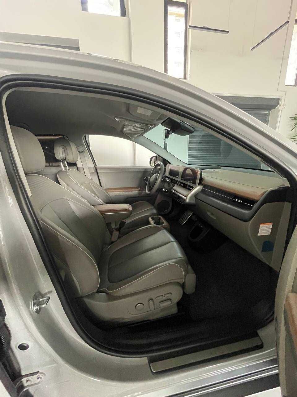 hyundaiy iq SROCHNA