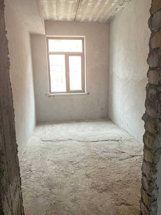 Продается квартира 5/2/4 Медгородок 150 000$