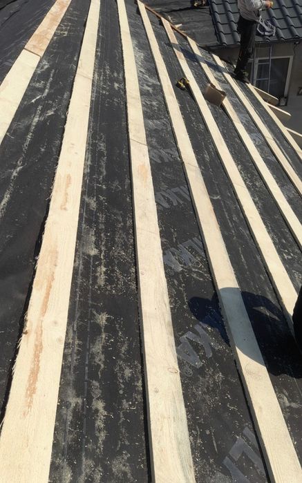 Reparații Acoperișuri urgente