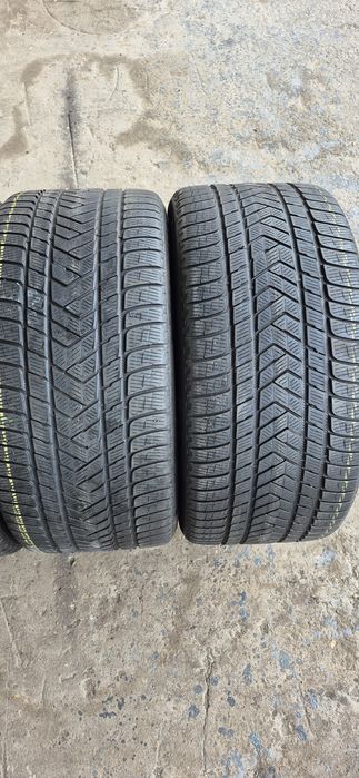 4 anvelope iarna Pirelli,fata 285/40/22,spate 325/35/22.Pret/bucata