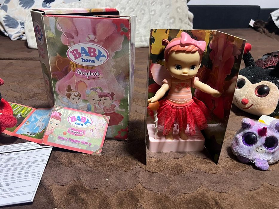 Jucării fete păpuși și zâna cu bagheta cu aripi mișcatoare