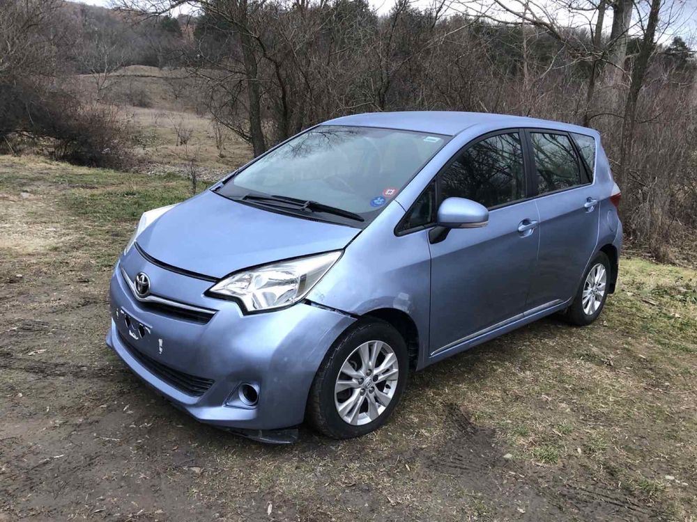 Тойота Версо S/Toyota Verso S 1.33vvti 2012г НА ЧАСТИ