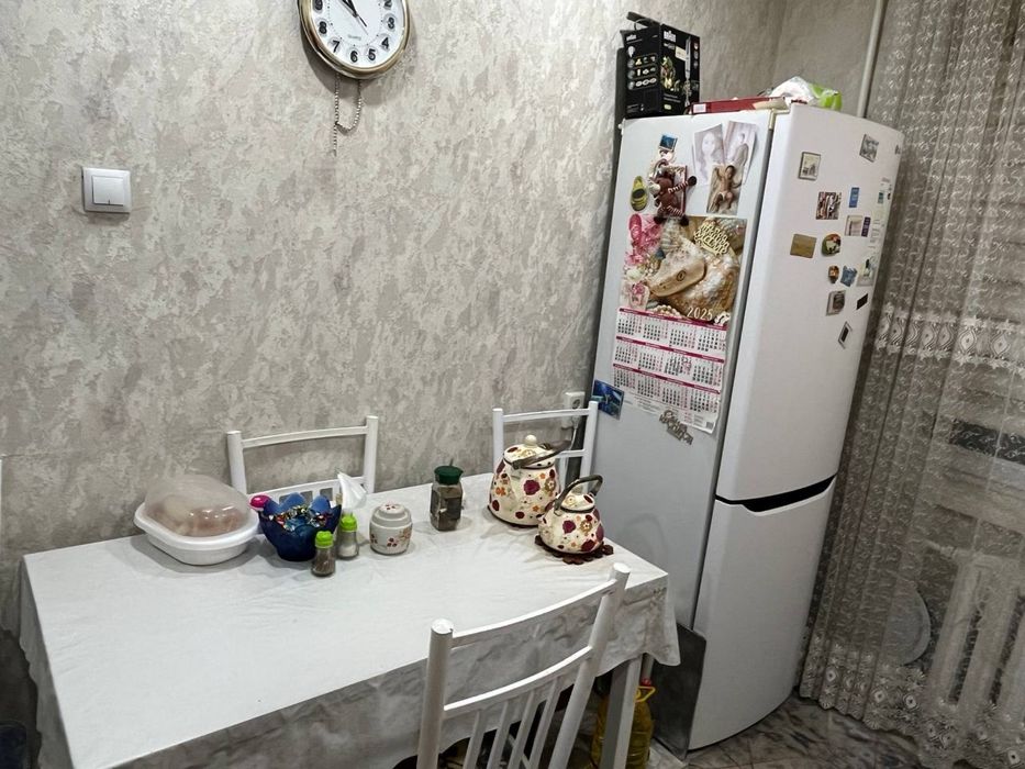 Продам 4-х квартиру