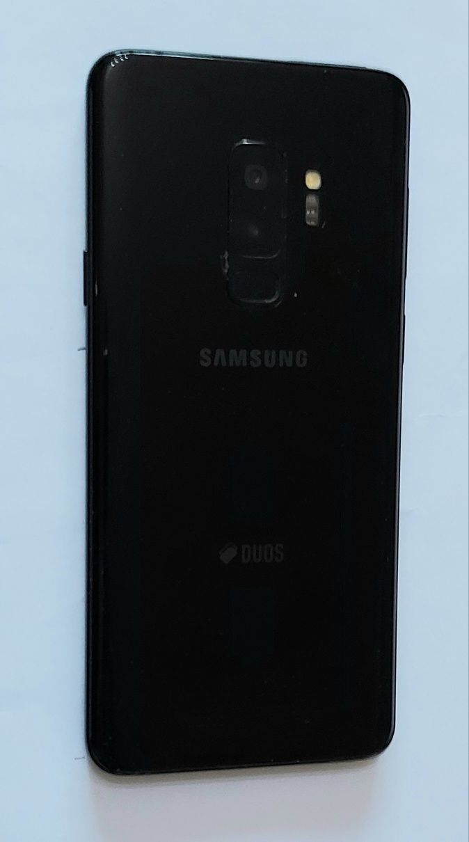 S9 plus 6 Gb și 64 Gb