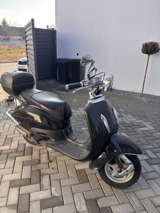 Scuter 125 cmc in stare perfecta de functionare