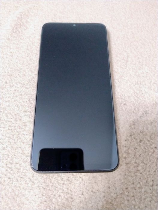 Мобилен телефон xiaomi redmi 9t.