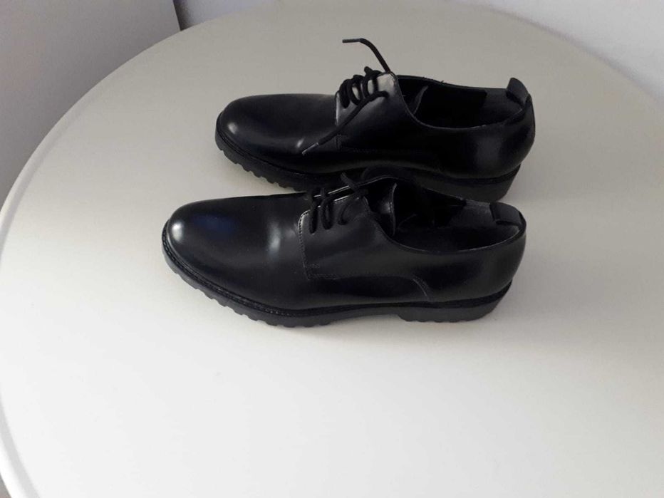 Pantofi din piele 100 %/ 38