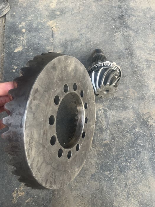 Pinion + coroana john deere 8100/8200