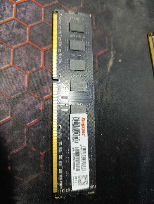 Set memorie RAM Kingspec 2x8 GB 1666 Mhz 1.5v