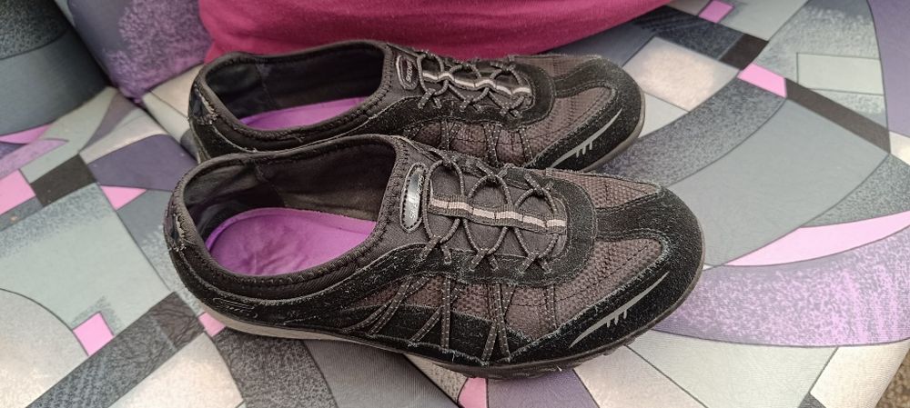UK 4, EU 37 Skechers Womens Relaxed Fit спортни обувки