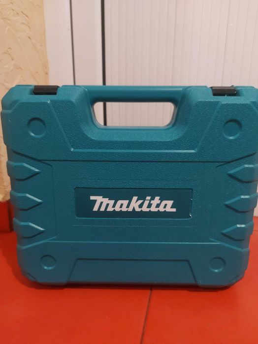 Чисто нов Вентоверт макита