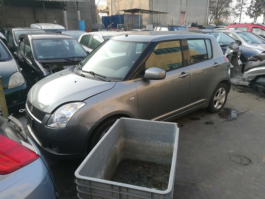 5-та врата/ капак багажник за Сузуки Суифт /Suzuki Swift 2007
