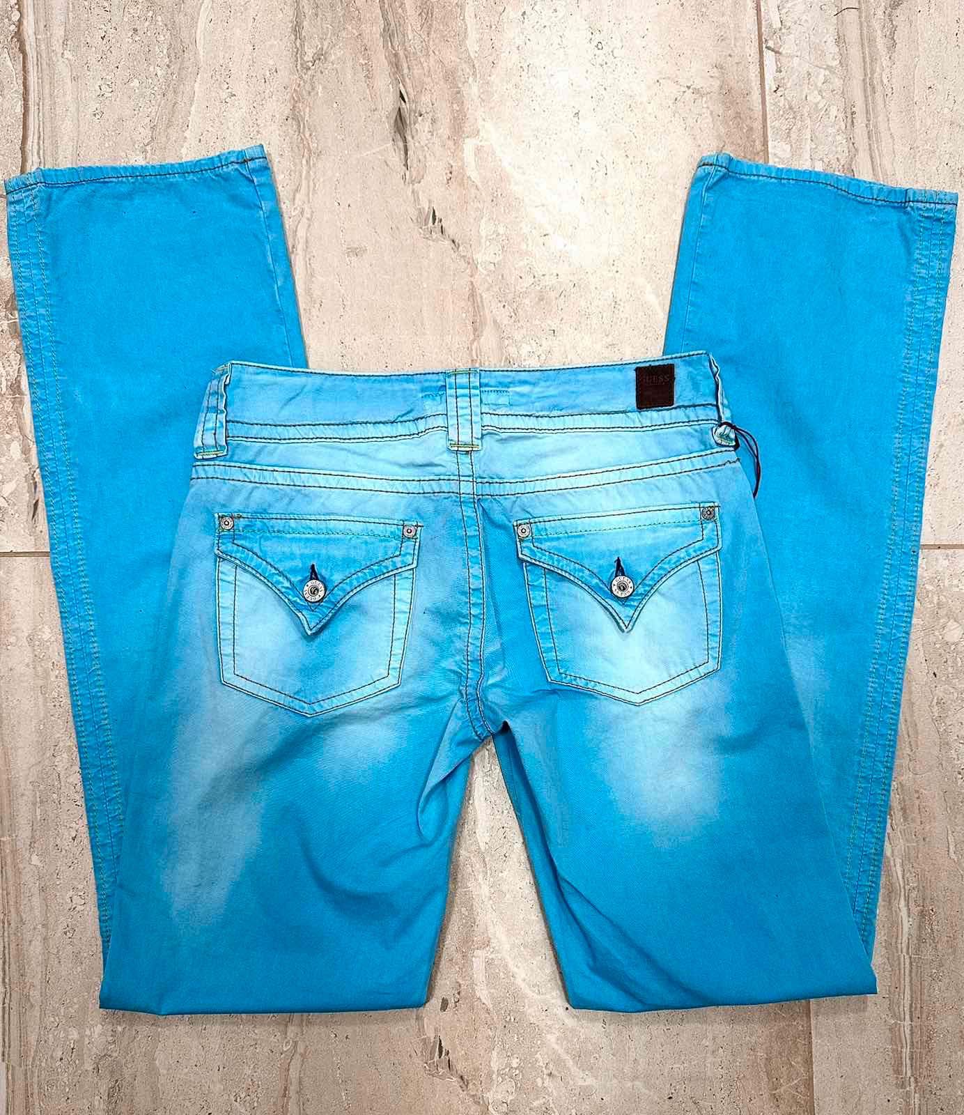 Сини guess дънки тип чарлстон