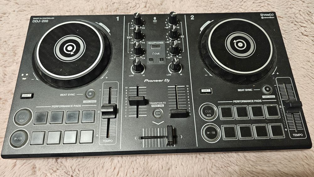 Mixer Pioneer DDJ 200 WE DJ