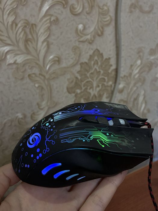 игровая мышка с подсветкой