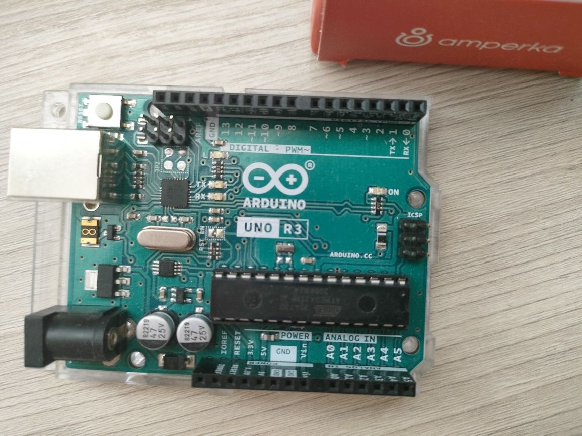 Arduino uno и esp-12F amperka