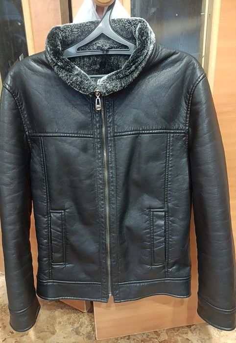 Отдам натур.дубленку