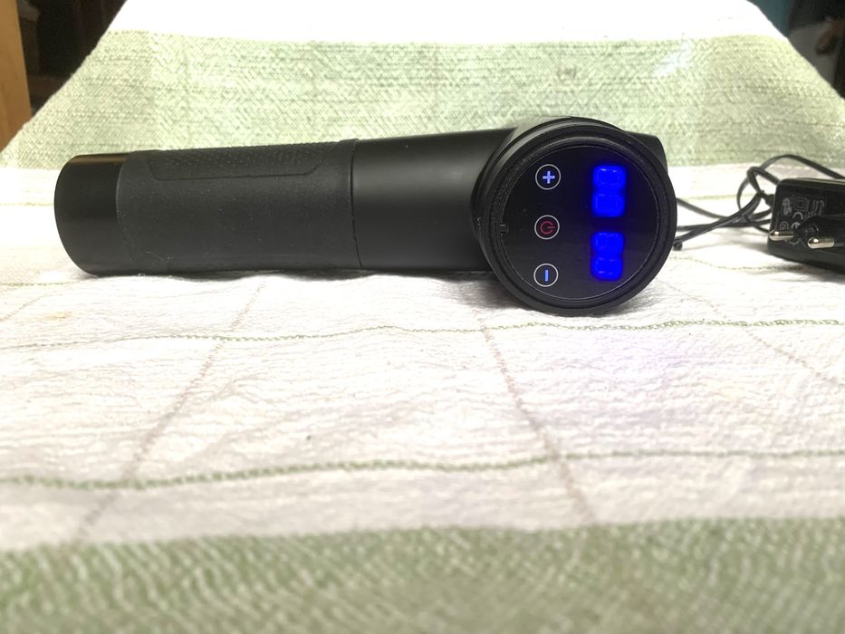 aparat de masaj cu lcd digital