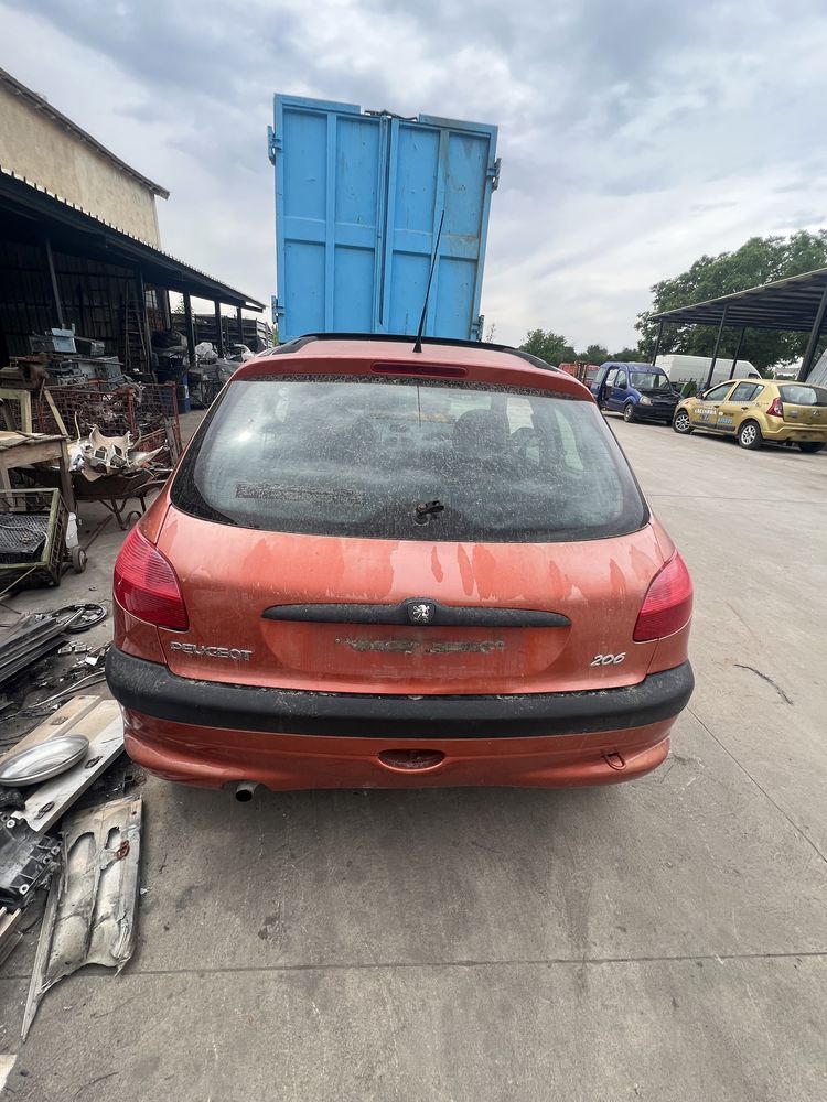 Peugeot 206 / Пежо 206 1.4 НА ЧАСТИ