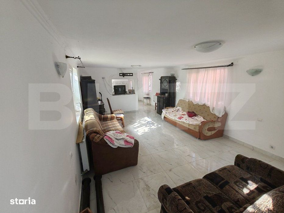 casa +anexe de vanzare