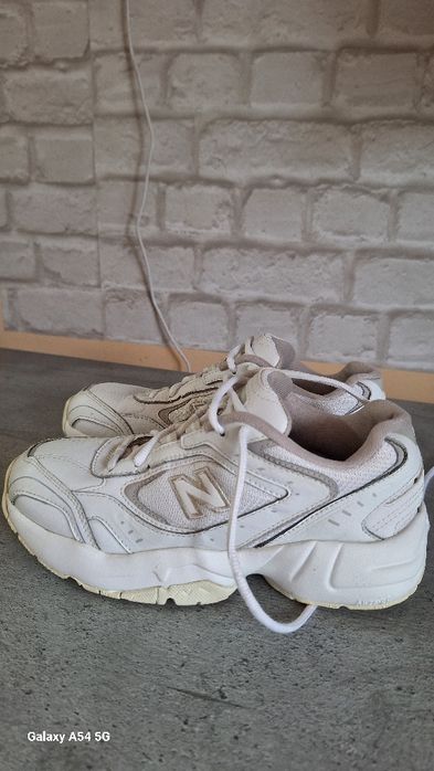 New Balance маратонки