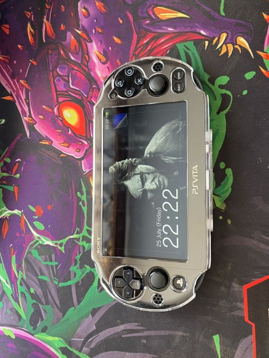 PS Vita Modat + Carcasă