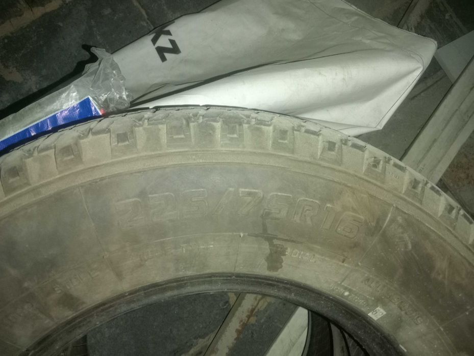 Продам шины на газель уаз