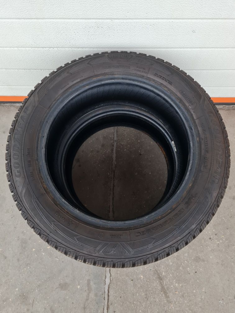 Зимни гуми 2 броя GOODYEAR UltraGrip9+ 185 60 R15 дот 3922