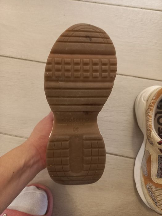 Pantofi eleganti Gioseppo 38