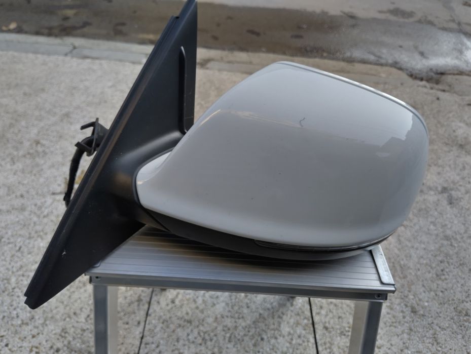 Ляво огледало за Audi Q5 2015 година