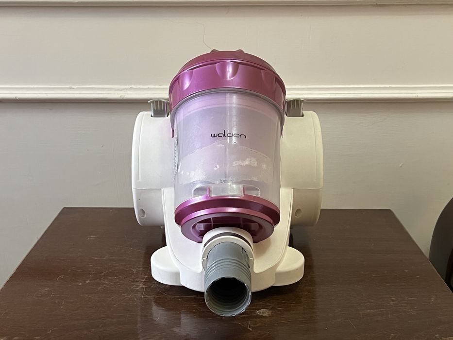 Пылесос Waldan 1822