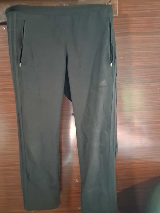 Комплект adidas запазен